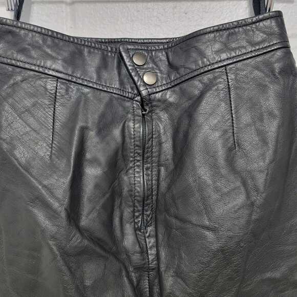 Black Leather Mini Skirt - Picture 7 of 10